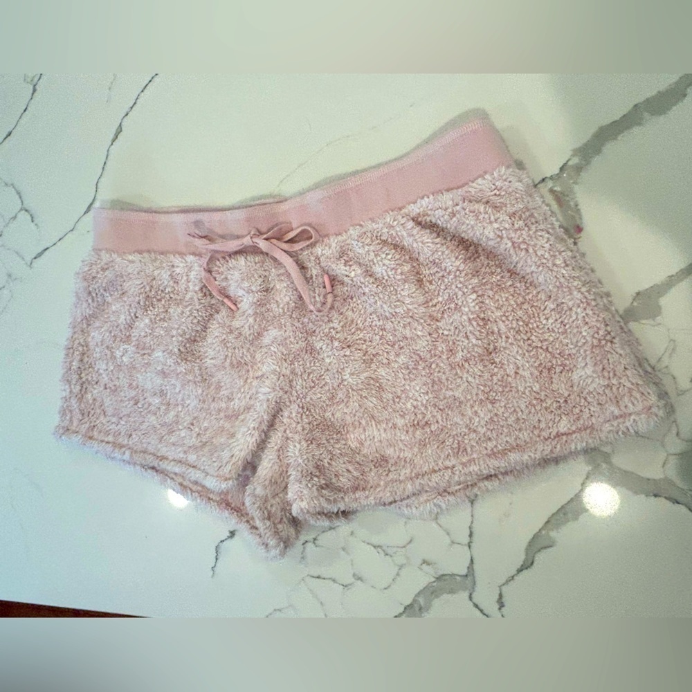 P.J. salvage pink Sherpa shorts size large